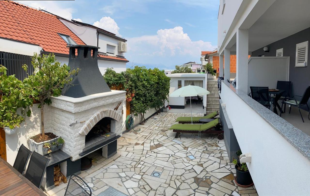 Magdalena Apartment Trogir Exterior foto